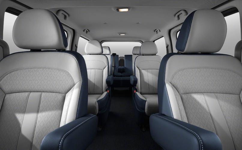 菱智plus2023款 菱智plus2023款座位