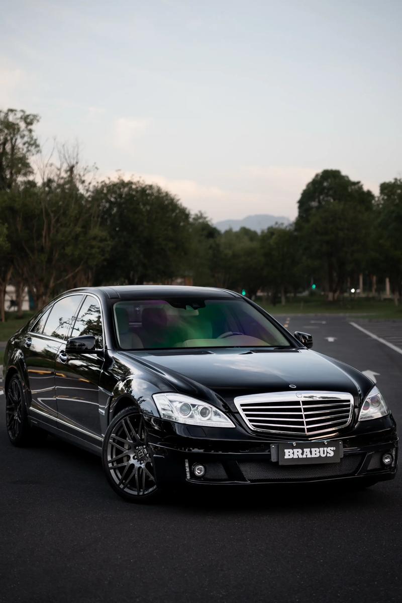 奔驰w221多少钱 奔驰w221车型介绍