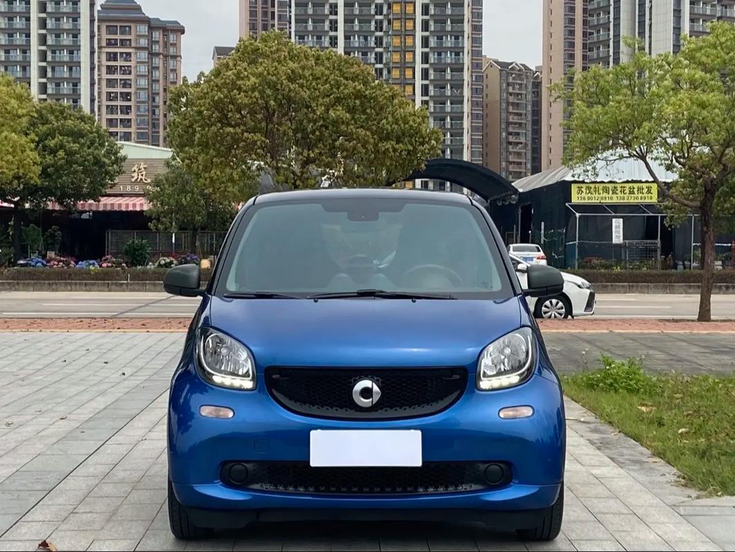 奔驰新款smart,奔驰新款商务车