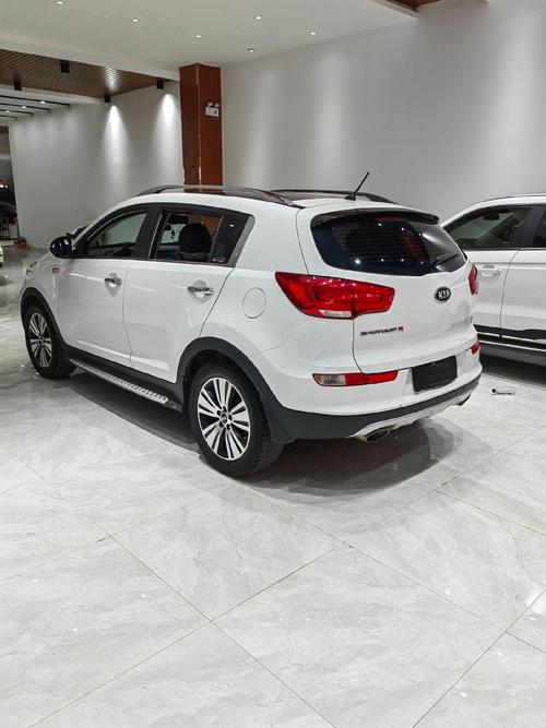 16年起亚智跑多少钱 16年起亚智跑20l自动豪华版现在值多少钱