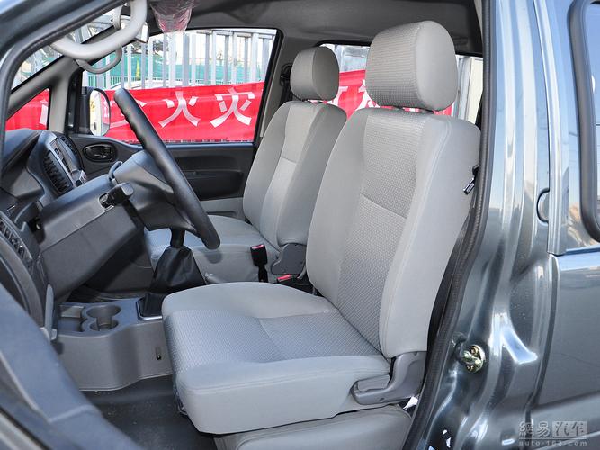 东风风行官方电话／东风风行官方客服电话