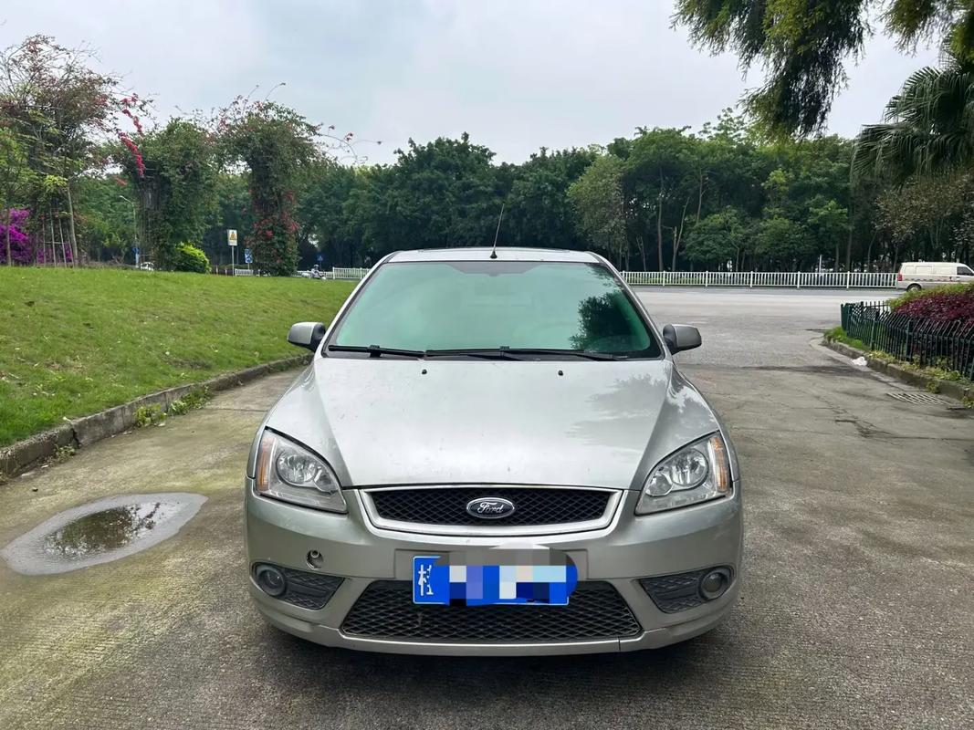 福特福克斯08款图片,福特福克斯2008