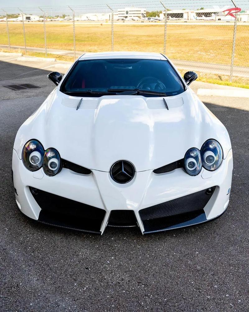 奔驰slr图片／奔驰slr介绍