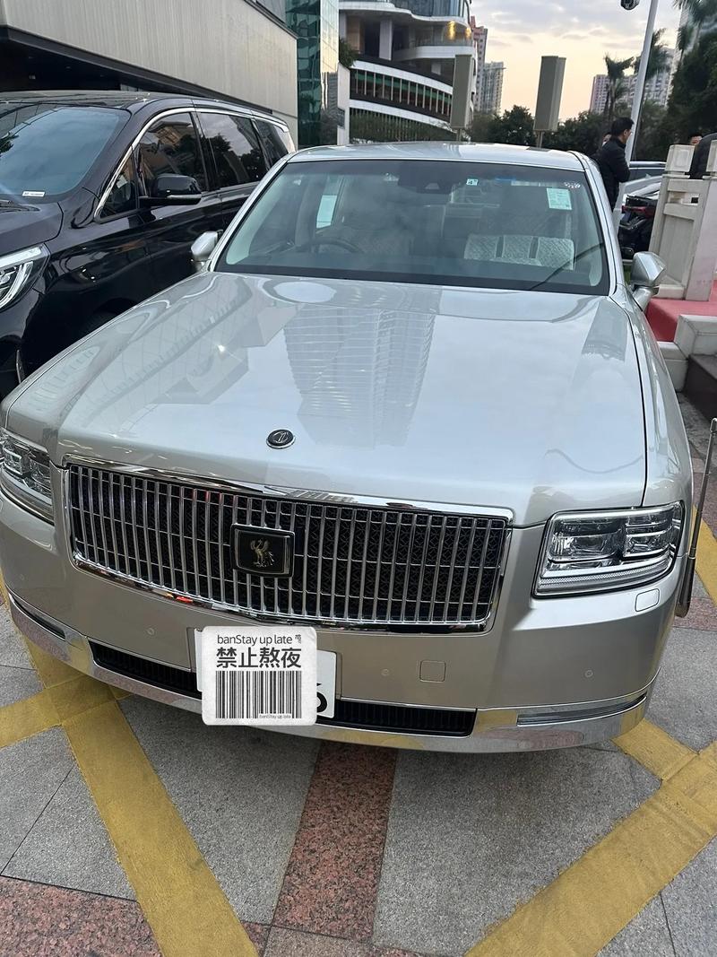 丰田金凤凰最顶级豪车报价／丰田金凤凰最顶级豪车报价旧版劳斯莱斯